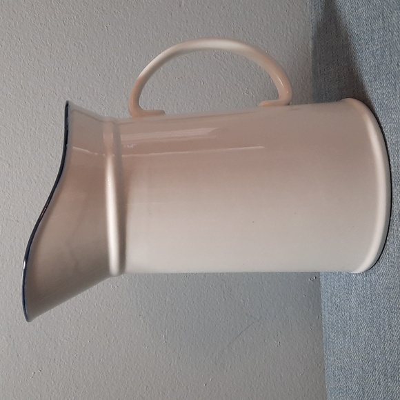 Pitcher Vase Jug White Ceramic Porcelain Blue Edge Simple Montana Rustic New - Picture 3 of 7